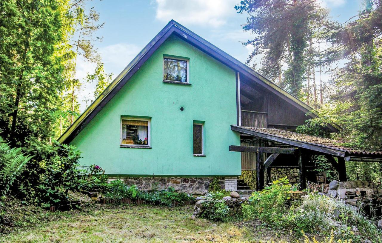 Stunning Home In Kaminsko With 3 Bedrooms Bagian luar foto